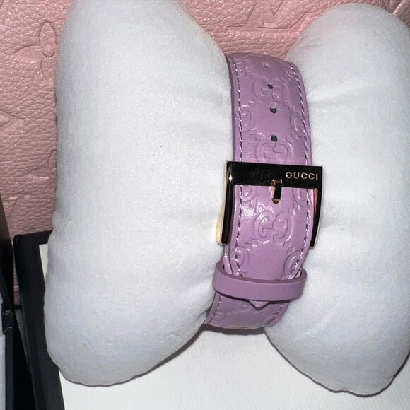 Gucci watch lilac pink purple magenta leather gg monogram gold logo strap luxe main image 5